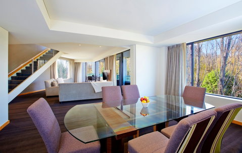 Crowne Plaza Canberra - Accommodation Great Ocean Road 13