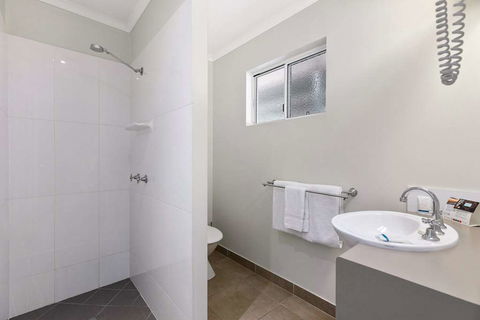 Econo Lodge Beachside - Accommodation Great Ocean Road 16