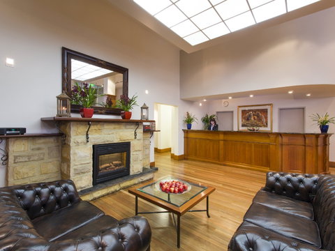 Hotel Grand Chancellor on Currie - Accommodation Great Ocean Road 1