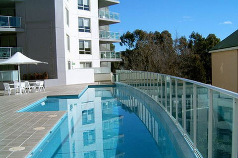 Pacific Suites Canberra - Accommodation Great Ocean Road 2
