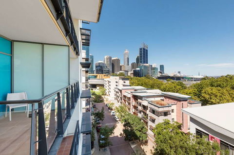 Nesuto Mounts Bay Perth Apartment Hotel - Accommodation Great Ocean Road 0