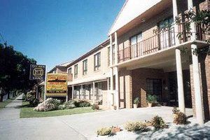 Holbrook Town Centre Motor Inn - Accommodation Great Ocean Road 0
