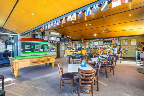Nightcap At Riverside Hotel - Accommodation Great Ocean Road 7