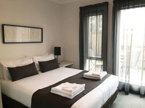DressCircle Apts - Archer St - Accommodation Great Ocean Road 1
