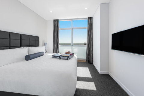 Meriton Suites Chatswood - Accommodation Great Ocean Road 0
