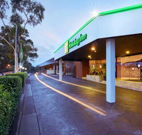 Holiday Inn Warwick Farm - Accommodation Great Ocean Road