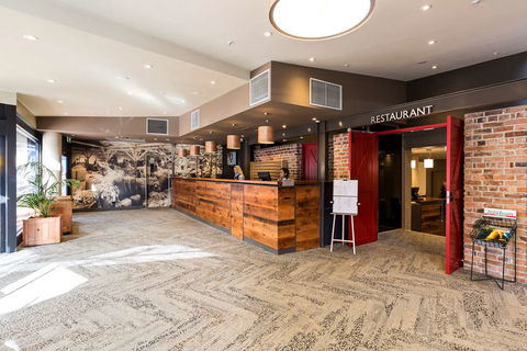 The Old Woolstore Apartment Hotel - Accommodation Great Ocean Road 2