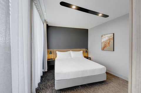 Vibe Hotel Canberra - Accommodation Great Ocean Road 34