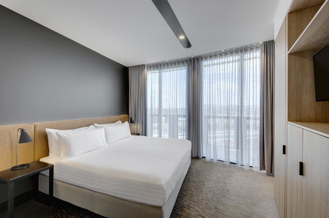 Vibe Hotel Canberra - Accommodation Great Ocean Road 42