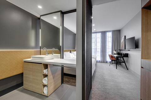 Vibe Hotel Canberra - Accommodation Great Ocean Road 39