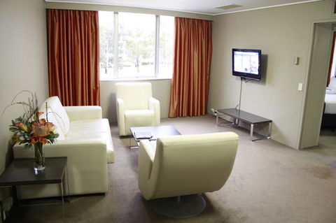 Pavilion On Northbourne - Accommodation Great Ocean Road 5