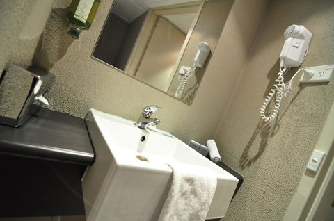 Pavilion On Northbourne - Accommodation Great Ocean Road 21