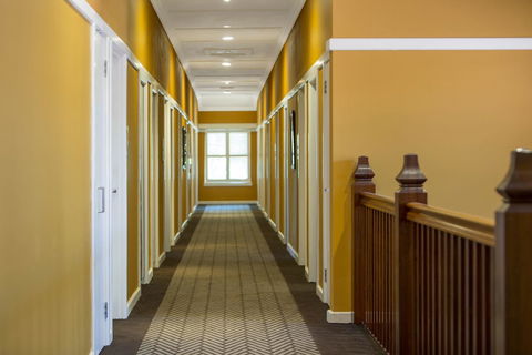 Hotel Kurrajong Canberra - Accommodation Great Ocean Road 16