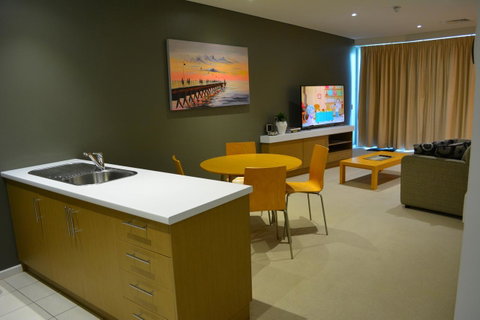 Wallaroo Marina Luxury Apartment - Accommodation Great Ocean Road 7