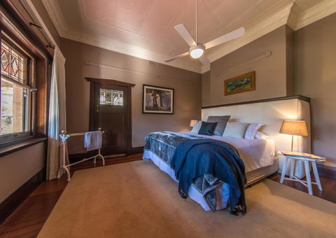 The Tudor House - Accommodation Great Ocean Road 2