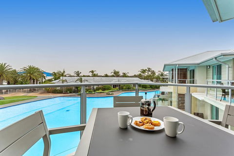 Pacific Blue 278-265 Sandy Pt Rd- Dual Key Access, Wifi, Linen And Air Conditioning - Accommodation Great Ocean Road 0