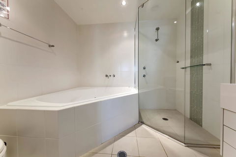 Pacific Blue 278-265 Sandy Pt Rd- Dual Key Access, Wifi, Linen And Air Conditioning - Accommodation Great Ocean Road 11