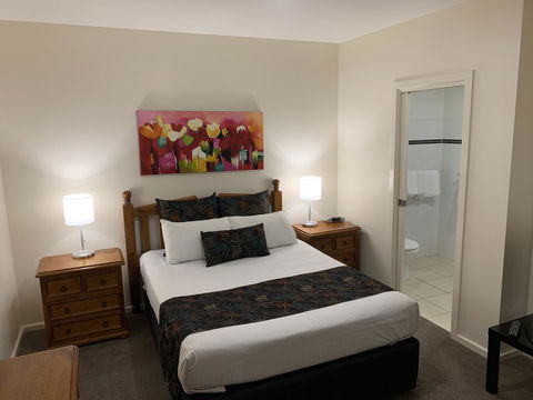 Ensenada Motor Inn And Suites - Accommodation Great Ocean Road 22