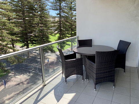 Ensenada Motor Inn And Suites - Accommodation Great Ocean Road 43