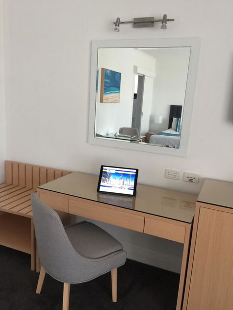 Ensenada Motor Inn And Suites - Accommodation Great Ocean Road 11