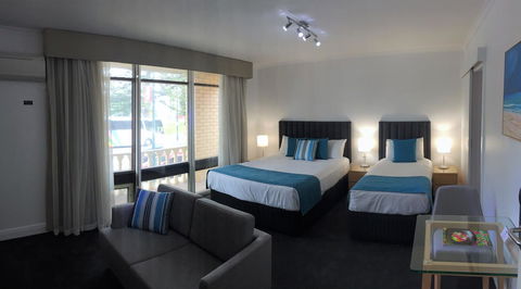Ensenada Motor Inn And Suites - Accommodation Great Ocean Road 9