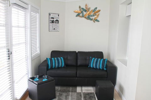 Smugglers Inn Studio Apartments - Accommodation Great Ocean Road 3