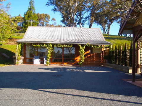 STUDIO ECHUNGA Adelaide Hills - Accommodation Great Ocean Road 16