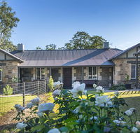 Stoneleigh Cottage Bed and Breakfast
