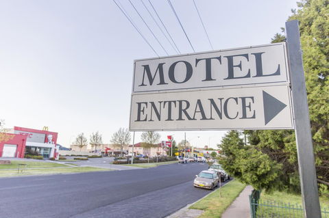 Bathurst Motor Inn - Accommodation Great Ocean Road 35