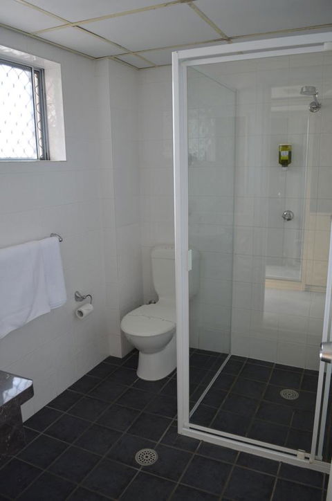 Bathurst Motor Inn - Accommodation Great Ocean Road 21