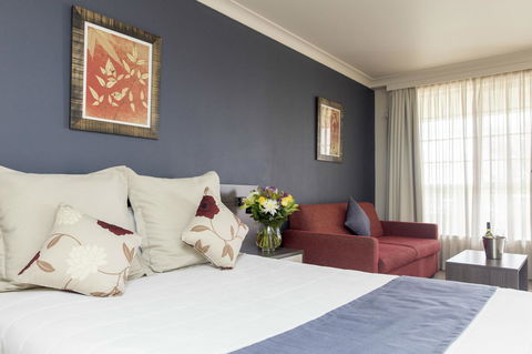 Bathurst Motor Inn - Accommodation Great Ocean Road 10