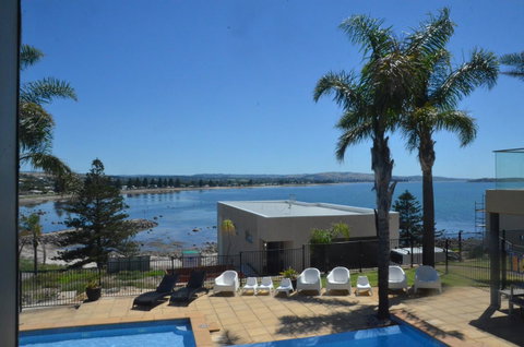 The Bluff Resort Apartments - Accommodation Great Ocean Road 13