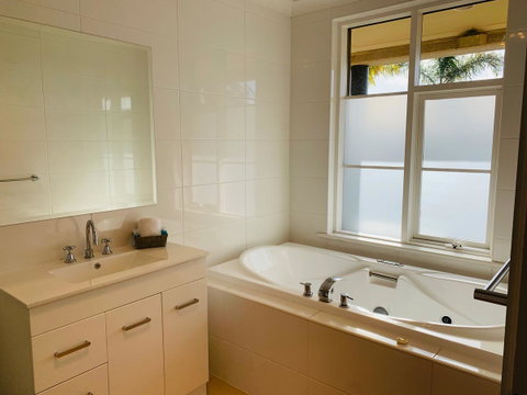 The Bluff Resort Apartments - Accommodation Great Ocean Road 3