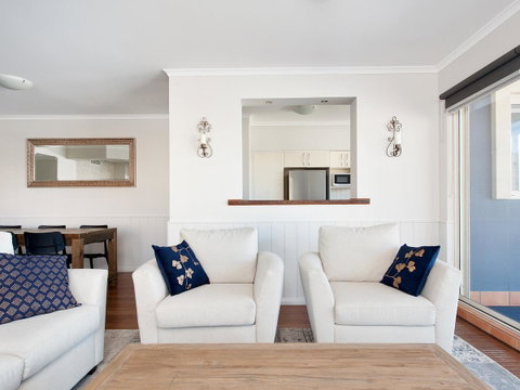 Ramada Resort By Wyndham Shoal Bay - Accommodation Great Ocean Road 9