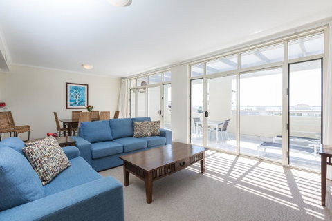Ramada Resort By Wyndham Shoal Bay - Accommodation Great Ocean Road 44