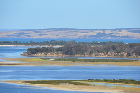 Of Stone & Wood Guesthouse - Accommodation Great Ocean Road 3
