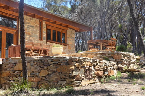 Of Stone & Wood Guesthouse - Accommodation Great Ocean Road 22