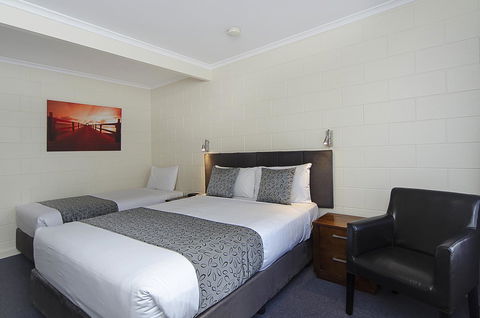 Victor Harbor City Inn - Accommodation Great Ocean Road 32