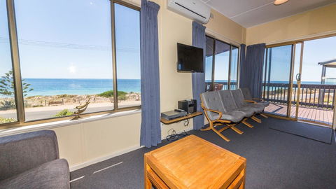 Sandy Feet 31 Gold Coast Drive - Accommodation Great Ocean Road 10