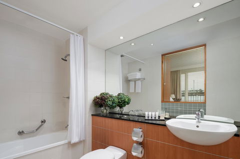 Rydges Newcastle - Accommodation Great Ocean Road 20