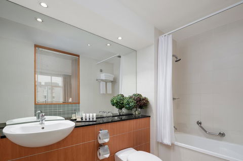 Rydges Newcastle - Accommodation Great Ocean Road 14