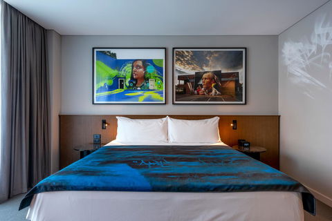 The Adnate Perth - Art Series - Accommodation Great Ocean Road 14