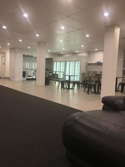 Perth City Backpackers Hostel - Note - Valid Passport Required To Check In - Accommodation Great Ocean Road 11