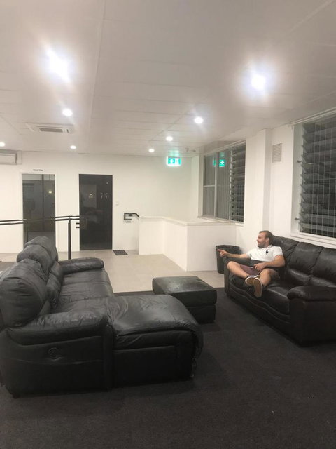 Perth City Backpackers Hostel - Note - Valid Passport Required To Check In - Accommodation Great Ocean Road 12