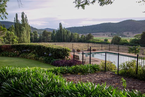 Stay In Mudgee The Grove, The Church, And Premium Private Homestead - Accommodation Great Ocean Road 13