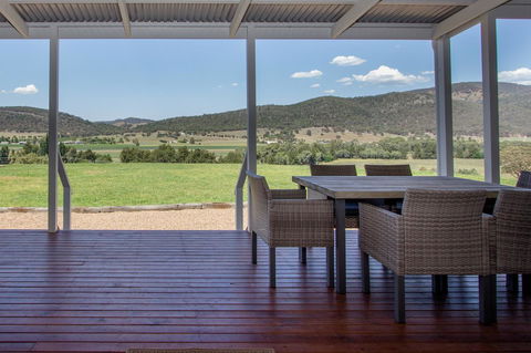 Stay In Mudgee The Grove, The Church, And Premium Private Homestead - Accommodation Great Ocean Road 2