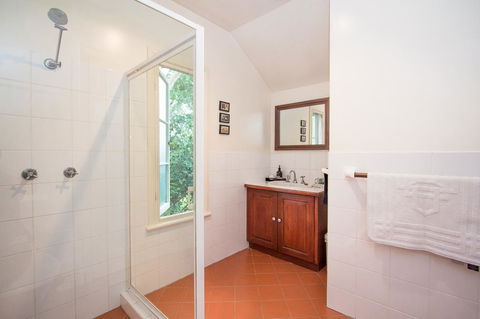 Stay In Mudgee The Grove, The Church, And Premium Private Homestead - Accommodation Great Ocean Road 23