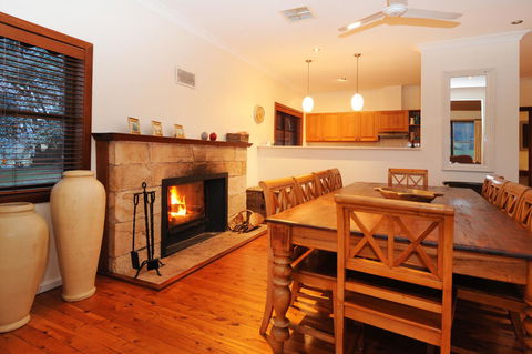 Stay In Mudgee The Grove, The Church, And Premium Private Homestead - Accommodation Great Ocean Road 43