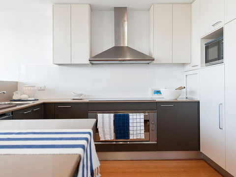 Blue View @ Fingal Bay - Accommodation Great Ocean Road 15