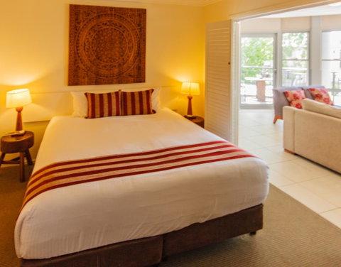 Byron Bay Hotel And Apartments - Accommodation Great Ocean Road 10